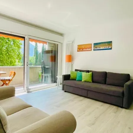 Lugano Lakefront - Private & Pool *
