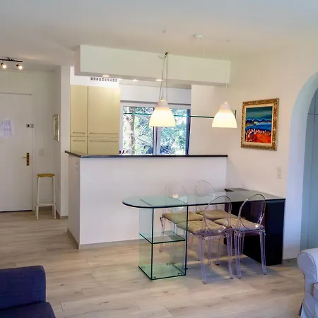 Lugano Lakefront - Private & Pool Апартаменты Мелано